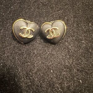 CHANEL Heart Earrings in Black and Gold